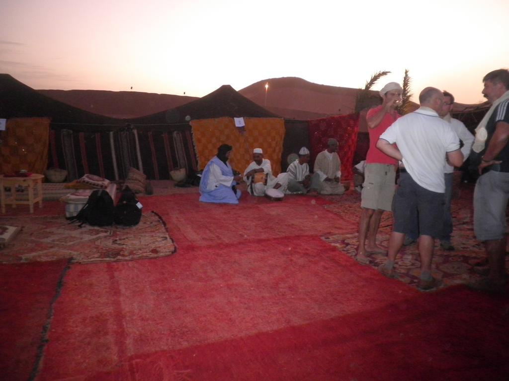 Bed and Breakfast Relais Hamada Du Draa à M'Hamid El Ghizlane Extérieur photo